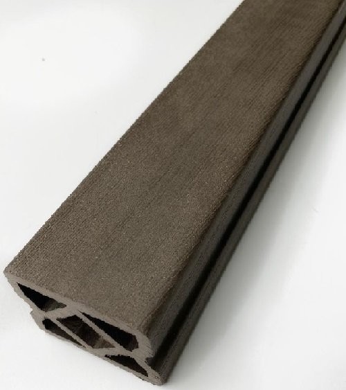 Перила верхние и нижние 66x55x4000 из дерева и пластика купить в Перми